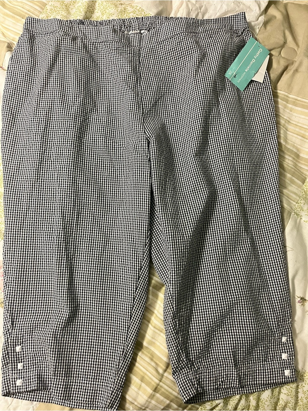 NWT Cathy Daniels 3X Black White Gingham Capri Pants Pull On Vacation Vibes
